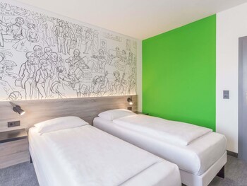 Standard Room, 2 Twin Beds