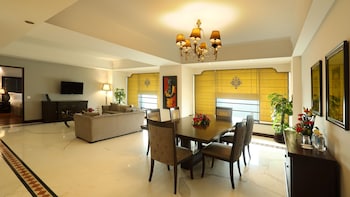 Suite, 1 Bedroom, Jetted Tub