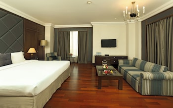 Junior Suite, 1 King Bed