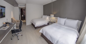 Superior Room, 1 King Bed