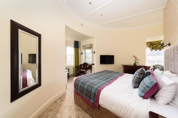 Turret Suite