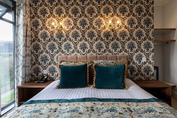 Classic Double or Twin Room