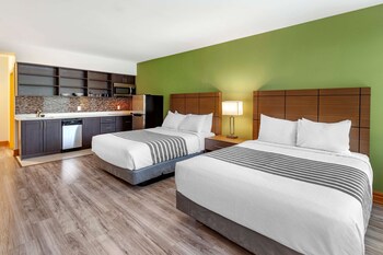 Standard Room, 2 Double Beds, Non Smoking, Kitchen