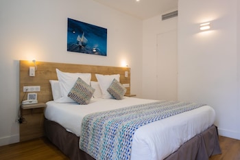 Standard Double room, garden level