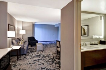 Room, 2 Double Beds, Corner