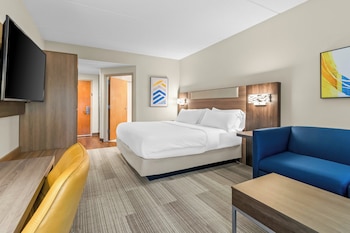 Standard Room, 1 King Bed, Ground Floor