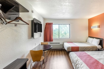 Standard Room, 2 Double Beds, Non Smoking