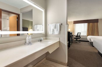 Standard Room, 2 Queen Beds, Non Smoking