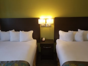 Studio Suite, 2 Queen Beds, Non Smoking