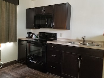 Studio Suite, 1 King Bed, Non Smoking