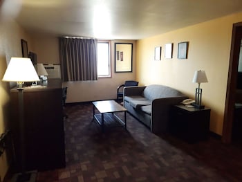 Studio Suite, 1 King Bed, Non Smoking