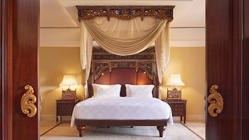 Ocean View Suite
