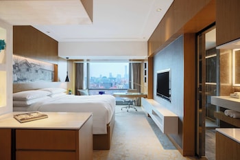 Room, 1 King Bed (View)