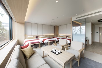 [with Lounge access] Premium Quadruple, Non-smoking  (66sqm, 5F)