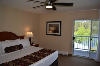 1 Bedroom King Lakeview Suite - No Pets