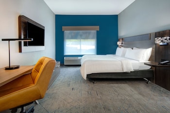 Suite, 1 King Bed with Sofa bed (Extra Space)