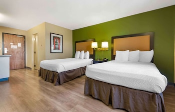 Room, 2 Double Beds, Non Smoking, Kitchen