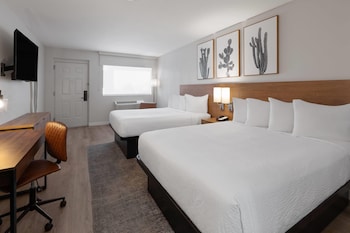 Room, 2 Queen Beds, Non Smoking