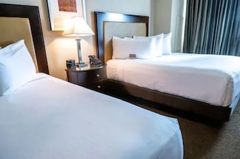 Deluxe Room, 2 Queen Beds, Non Smoking (Stay Well)