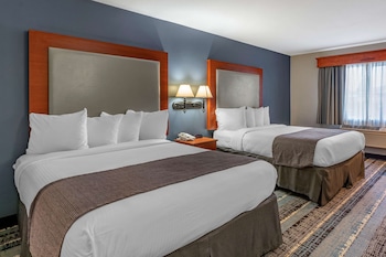 Standard Room, 2 Queen Beds, Non Smoking, Refrigerator & Microwave