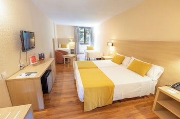 Quadruple Room (2+2)