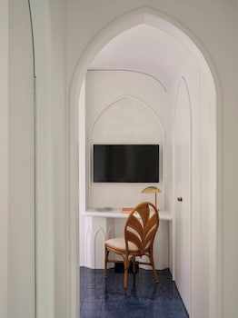 Room, Balcony, Partial Sea View (Queen)