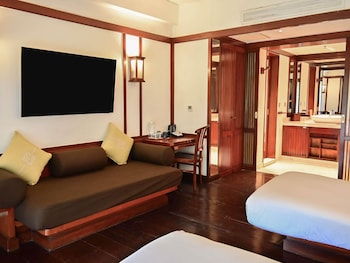 Superior Room, 2 Twin Beds, Balcony