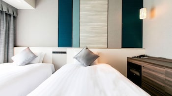 Economy Twin Room, 1 Bedroom, Non Smoking, Private Bathroom