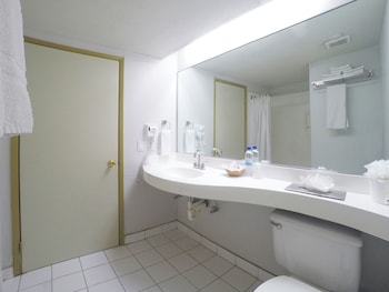 Double Room, No View