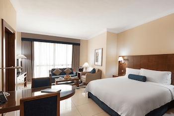 City View Studio with Kitchenette, King Bed