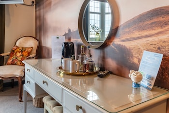 Standard Double or Twin Room (1 Adult)