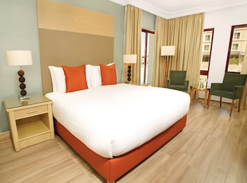 Superior Room, 1 King Bed