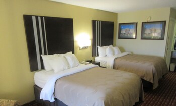 Standard Room, 2 Double Beds