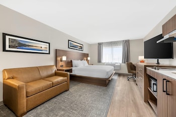 Suite, 1 King Bed, Non Smoking (Efficiency, Upgrade)