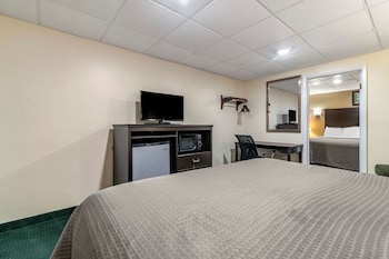 Room, 1 Queen Bed, Non Smoking