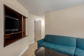 Suite, 1 King Bed, Non Smoking (Upgrade)