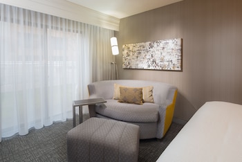 Suite, 1 Bedroom (Mobility Accessible, Tub)