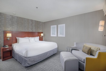 Suite, 1 Bedroom (Mobility Accessible, Tub)