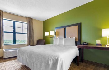 Studio, 1 Queen Bed, Non Smoking