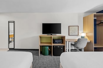 Room, 2 Queen Beds