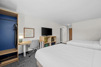 Room, 2 Queen Beds