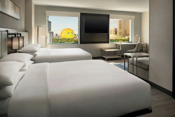 Suite, 2 Queen Beds