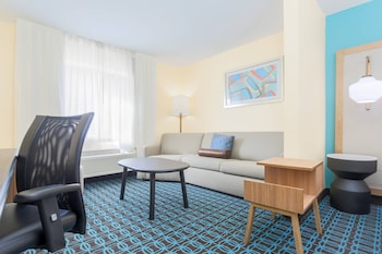 Executive Suite, 1 King Bed with Sofa bed