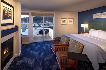 King Balcony Marina View Inn Room