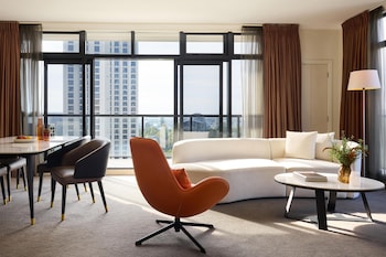Premier Grand One Bedroom Apartment with Balcony