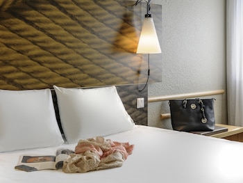 Comfort Room, 1 Double Bed (New Sleep Easy Concept)