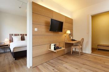 Charming Mini Suite
