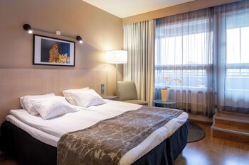 Superior Room, 1 King Bed