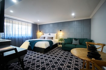King Suite with Kitchenette