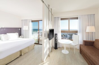 Suite, Marina View